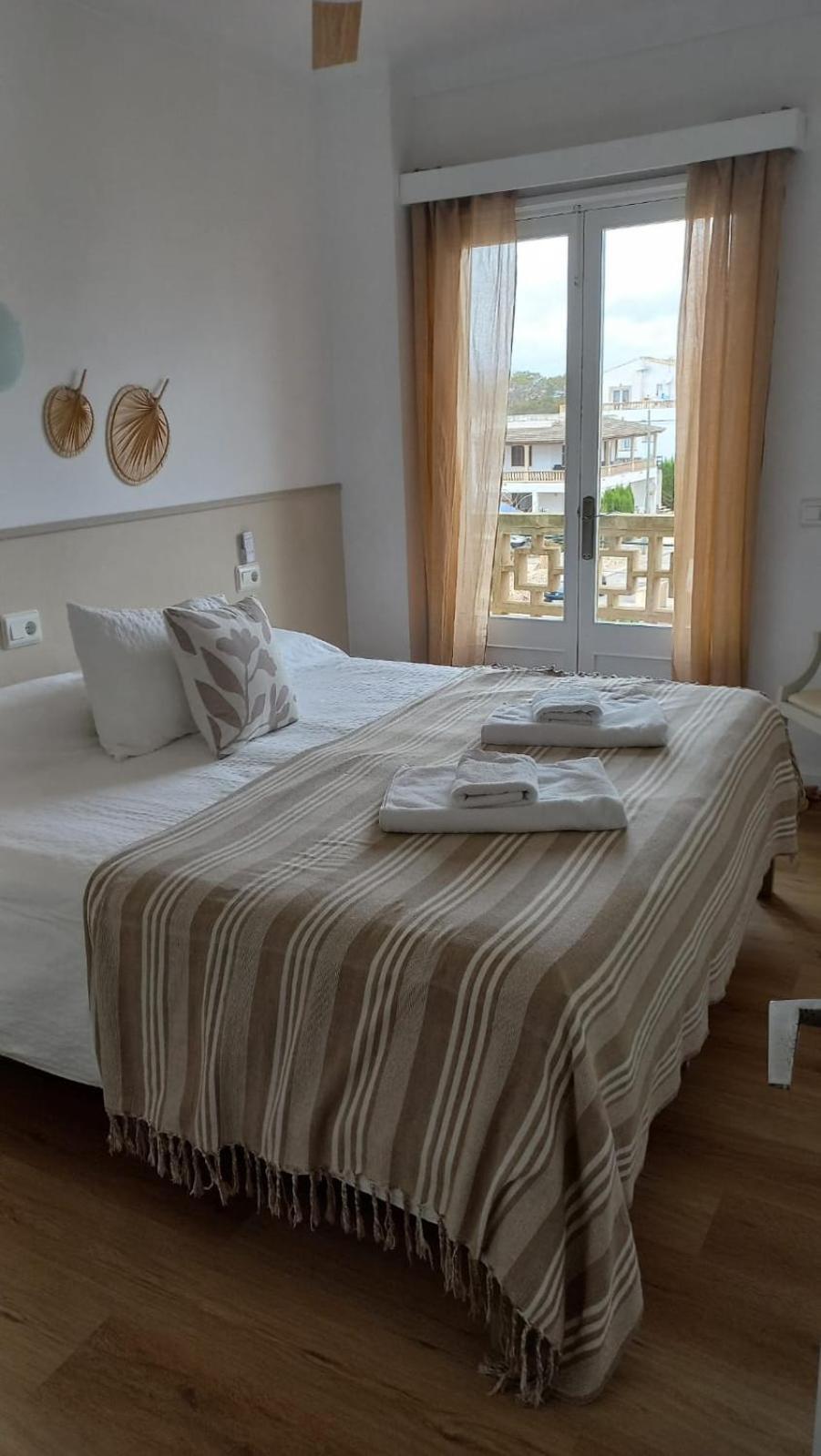 Apartamentos Can Salas Cala Figuera  Zewnętrze zdjęcie
